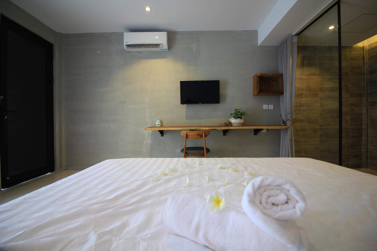 Bk Hotel Phnom Pen Exterior foto